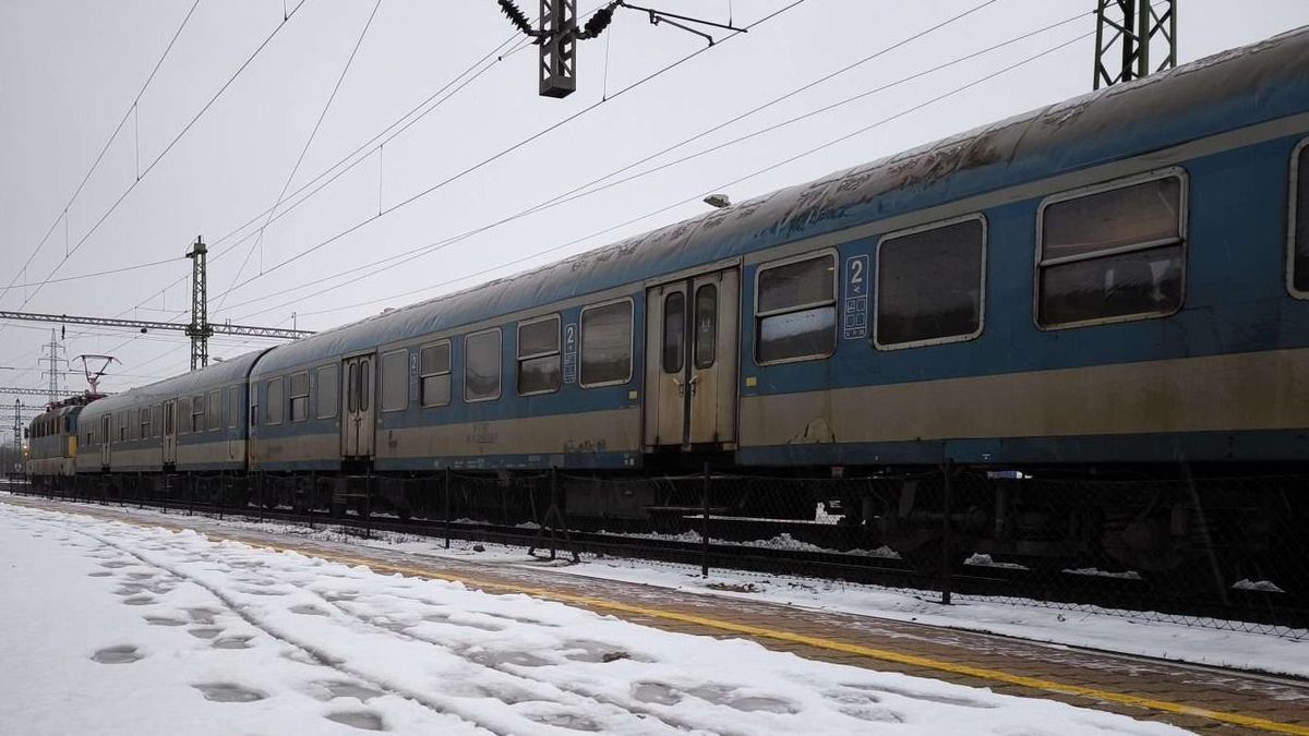 Veszprém megyében is késnek a vonatok, járatkimaradás is lehet