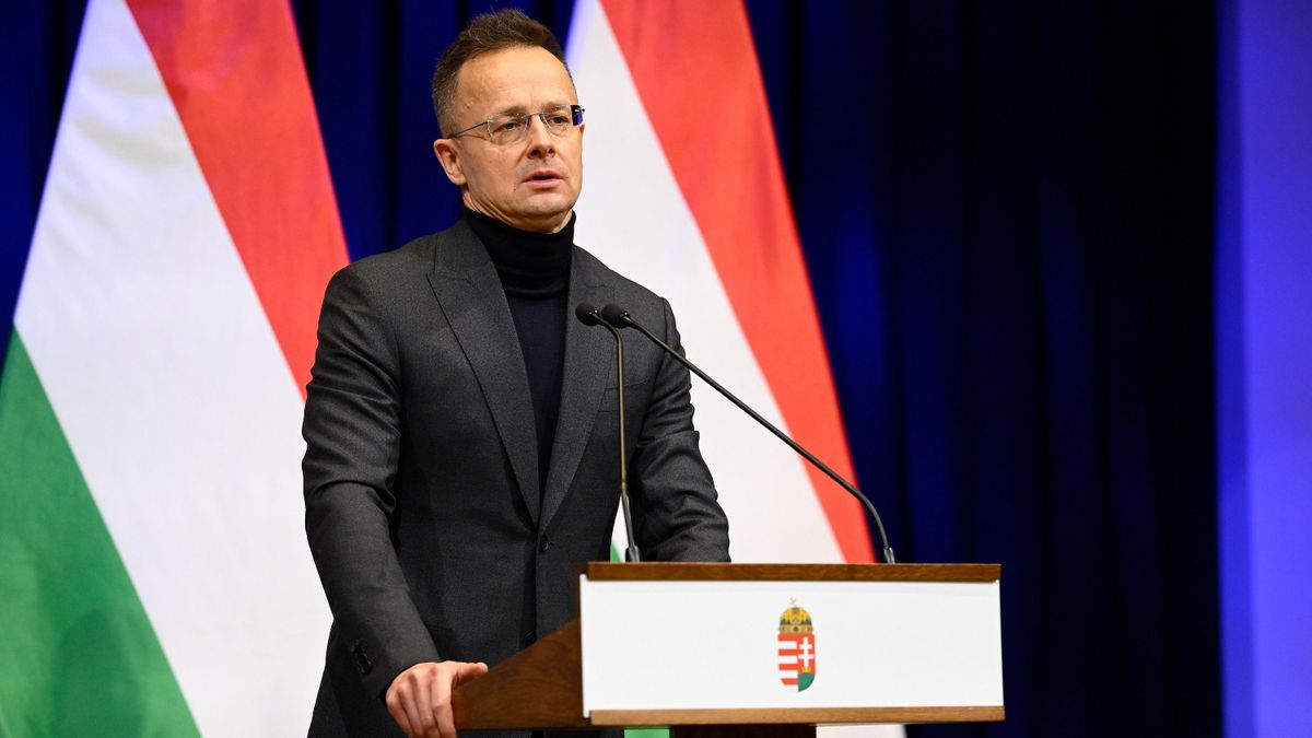 Szijjártó Péter: Magyarországgal senki nem szórakozhat (videó)