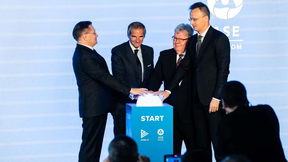 Paks II.: lekerült a földbe az első beton