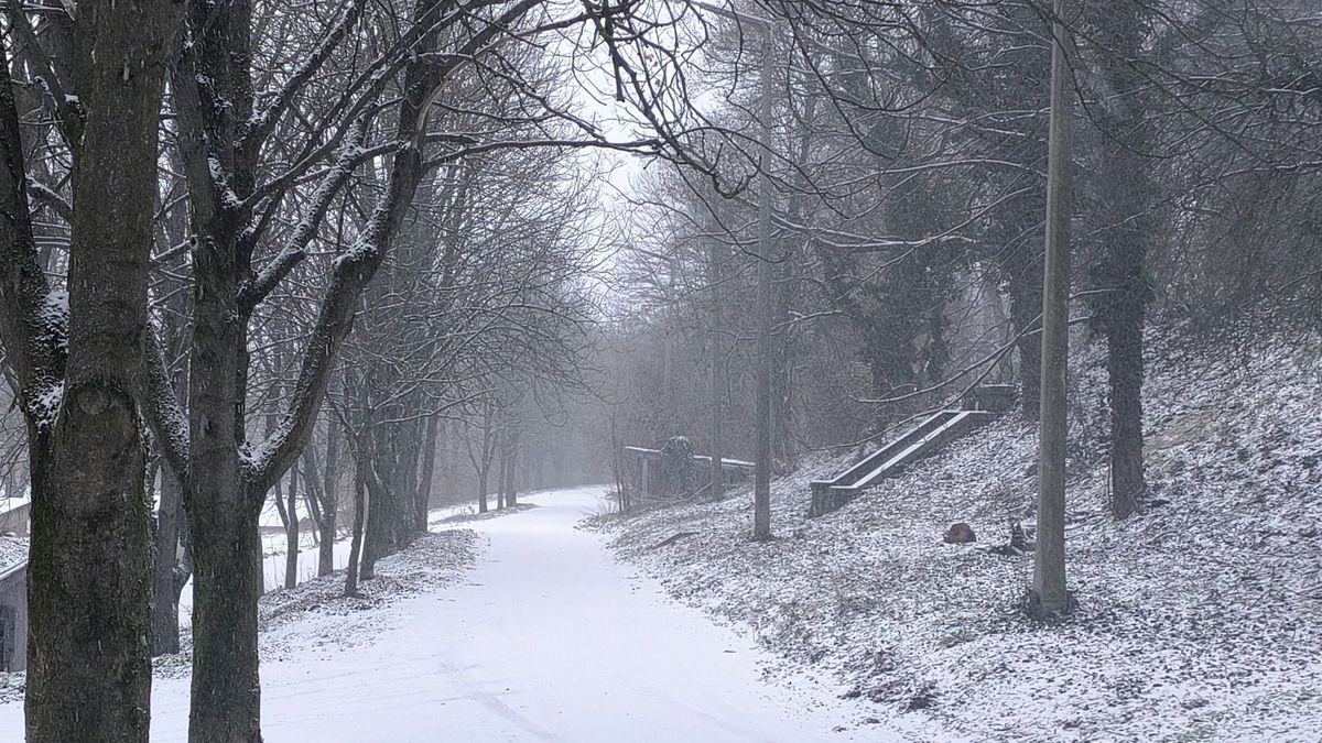 A havazás után ónos eső érkezik, sárga veszélyjelzést adtak ki! (videó)