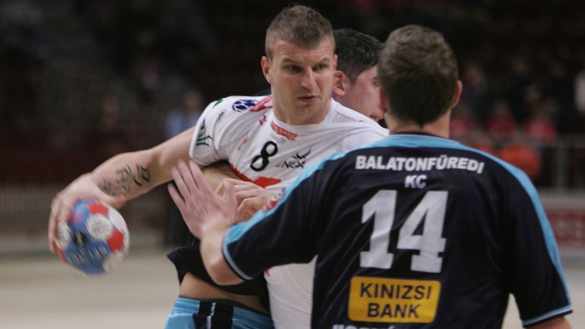 Felkavaró titkokat árult el Marian Cozma halálának napjáról a veszprémi törzsszurkoló