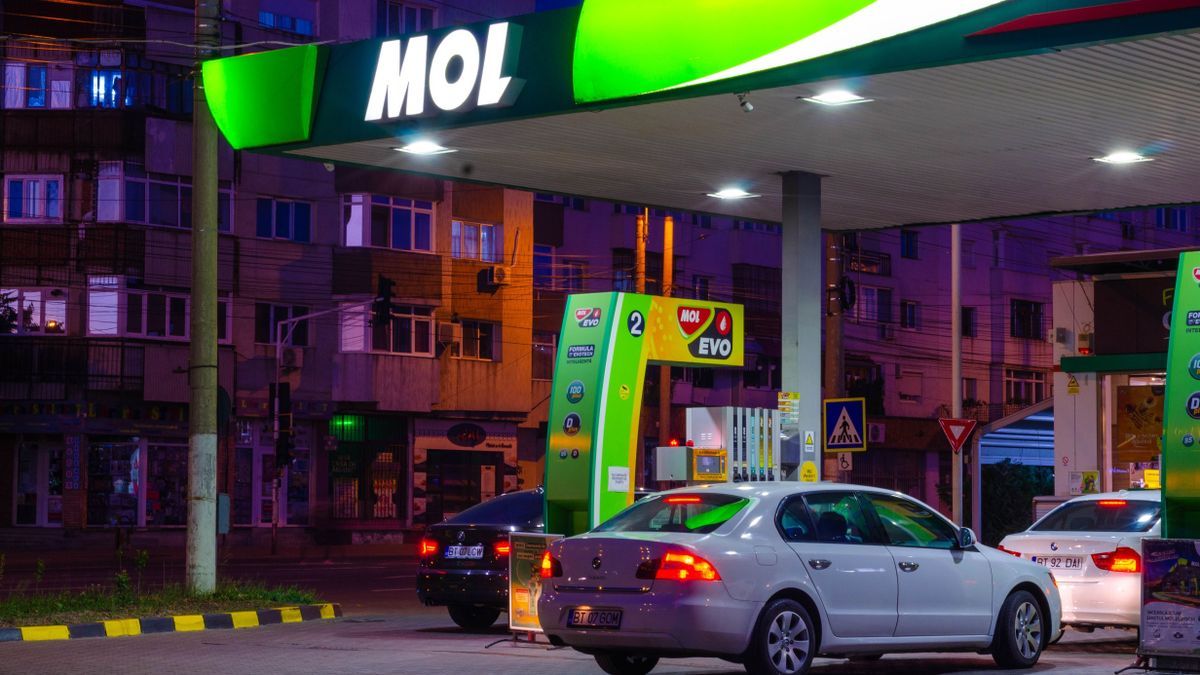 Támadás érte a Barátság kőolajvezetéket, a Mol már a tartalékokhoz nyúlna
