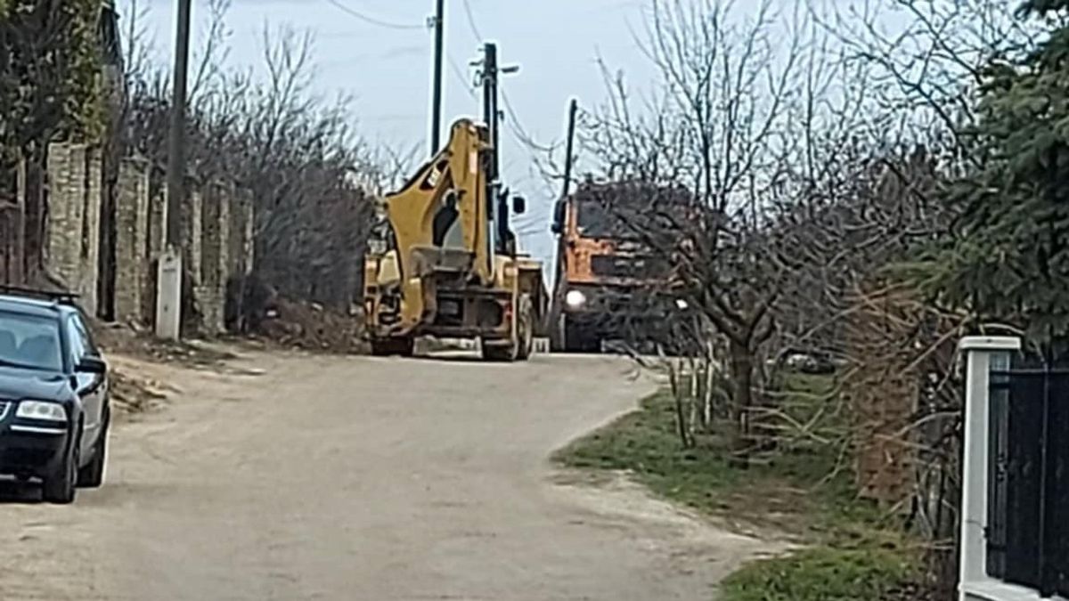Megkezdődtek a tavaszi kátyúzási munkák Balatonalmádi útjain