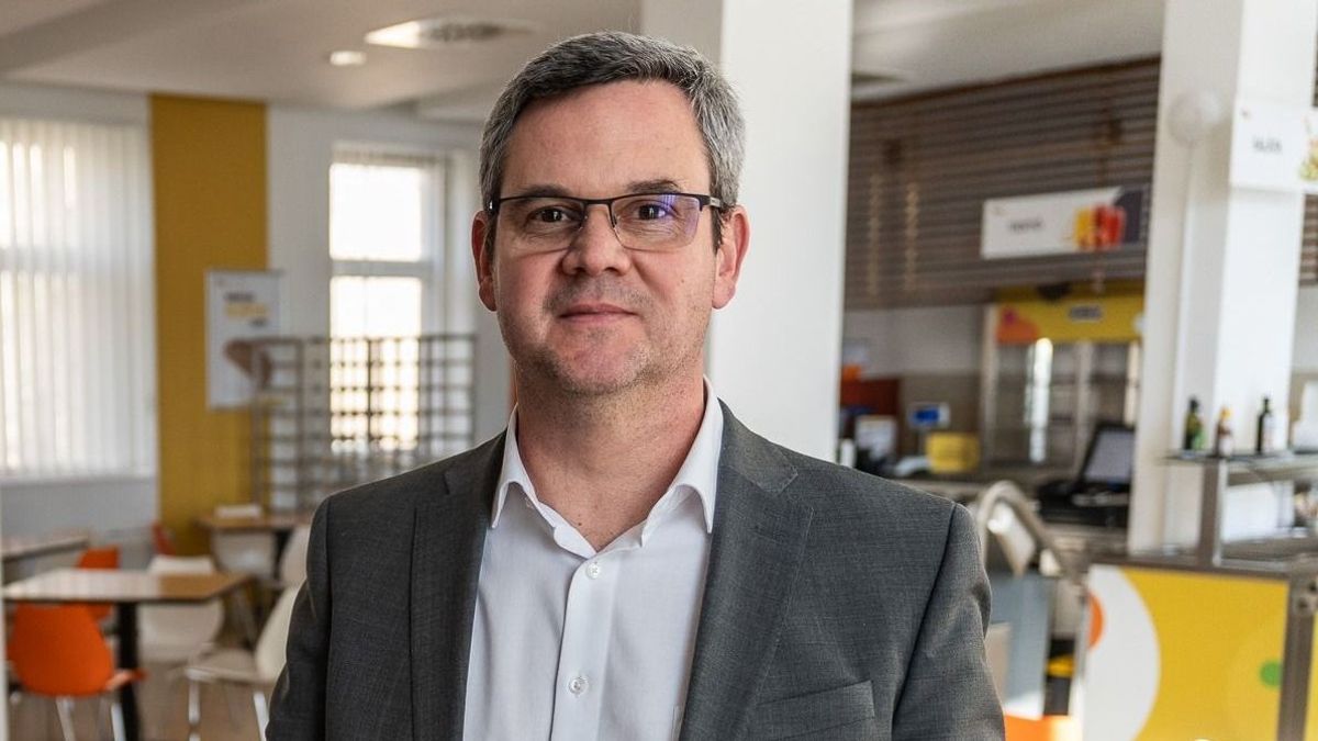 Egy friss kutatás szerint jelentős előnye van a Fidesz jelöltjének Veszprém vármegye 4-es számú körzetében