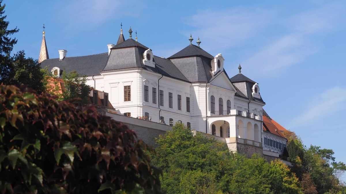 Ezek a részei lesznek látogathatóak a turistaszezonra a veszprémi várnak (galéria)