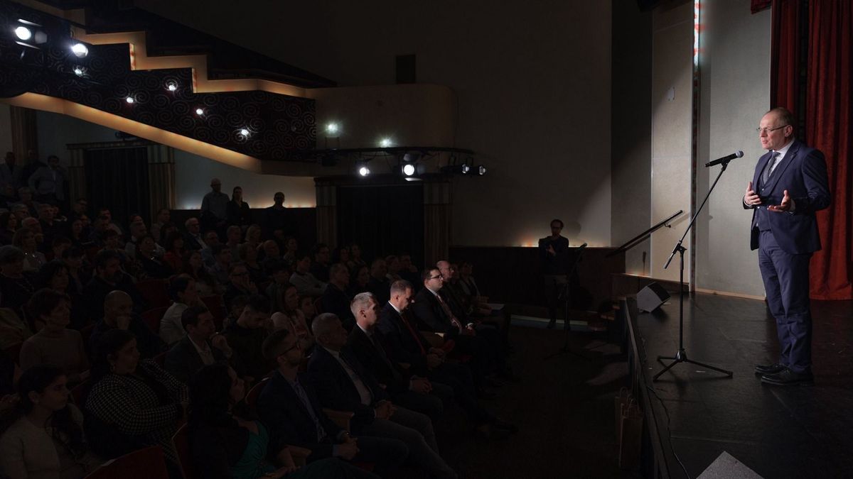 Tapolcai Jótékonysági Bál: összefogás a gyerekekért és az iskola jövőjéért