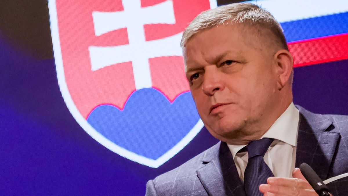 Fico betartja az ígéretét: leállítja az áramellátást Ukrajna irányába