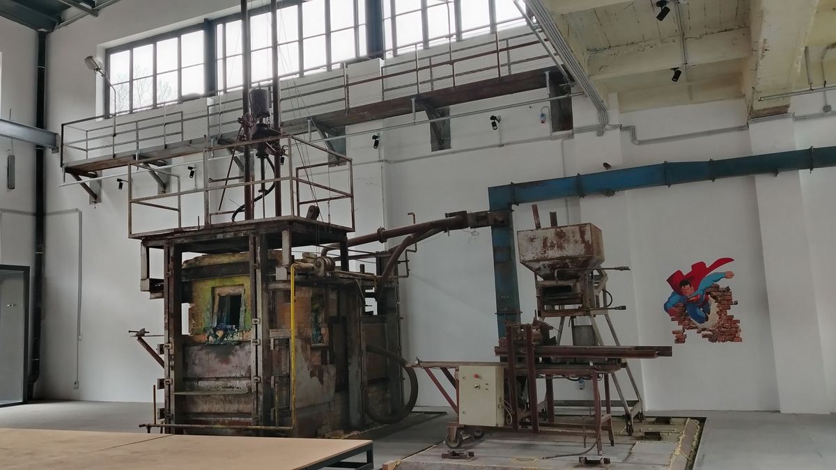 Megújul az egykori kriptongyár