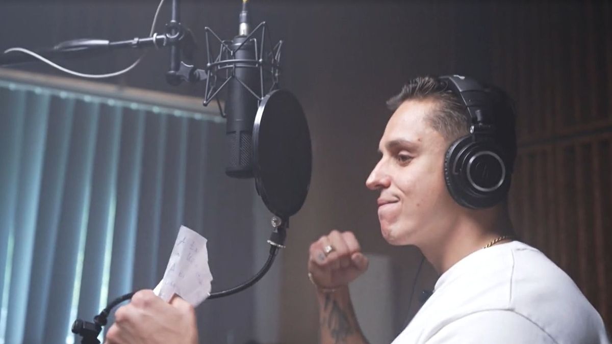 Eskü megváltozom! Hétfő este új időpontban a TV2-n kiderül, hogyan reagál Aurelio spontán feladatokra