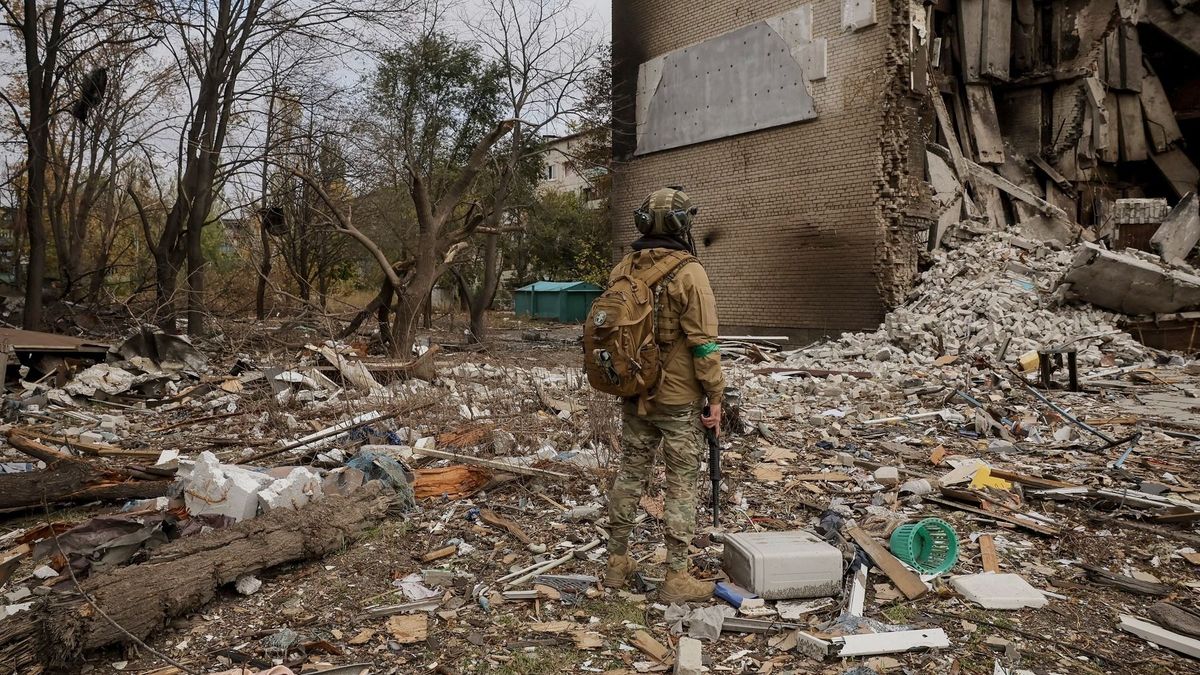 Már szinte mindenkit besorozhatnak Ukrajnában