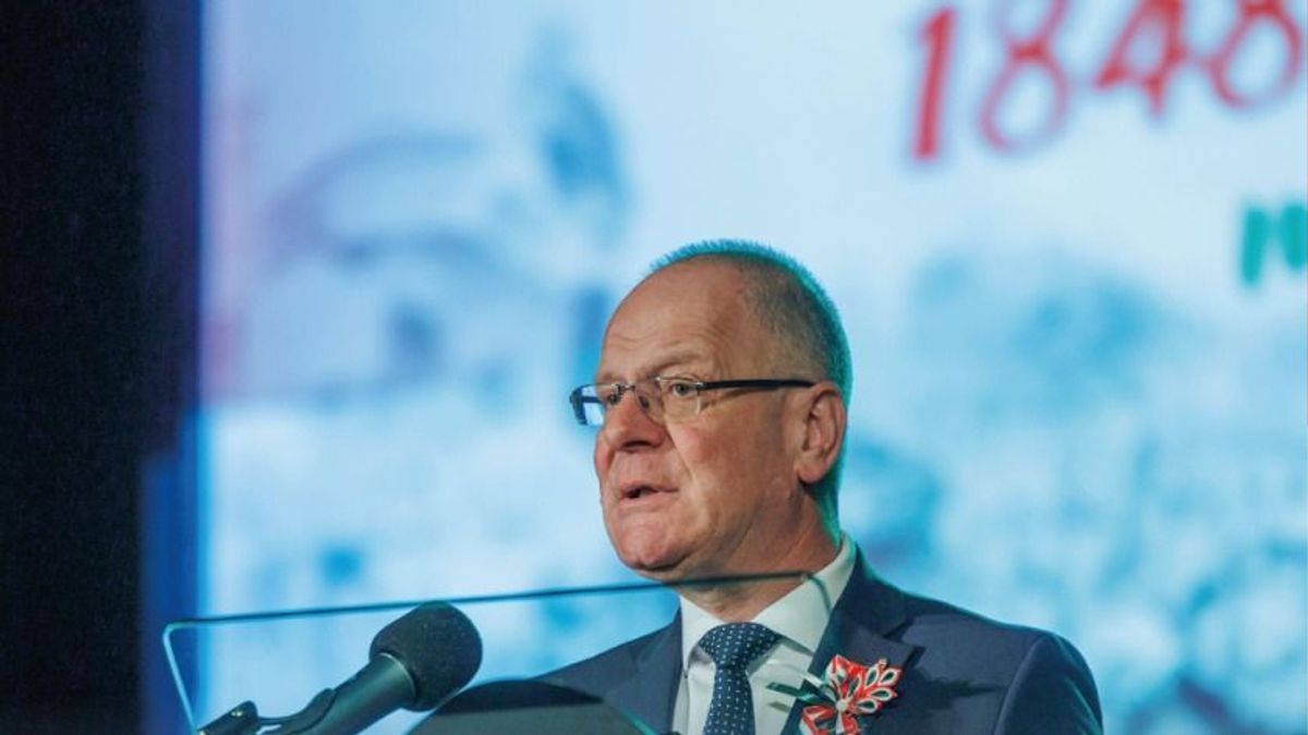 Navracsics Tibor: Ne a számháborúval foglalkozzunk március 15. után! (videó)