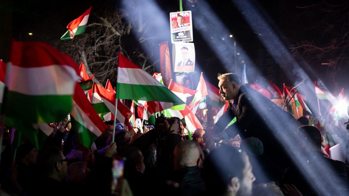 Orbán Viktor Brüsszelbe indult, ahol nemet fog mondani az ukrán zsarolására (videó)