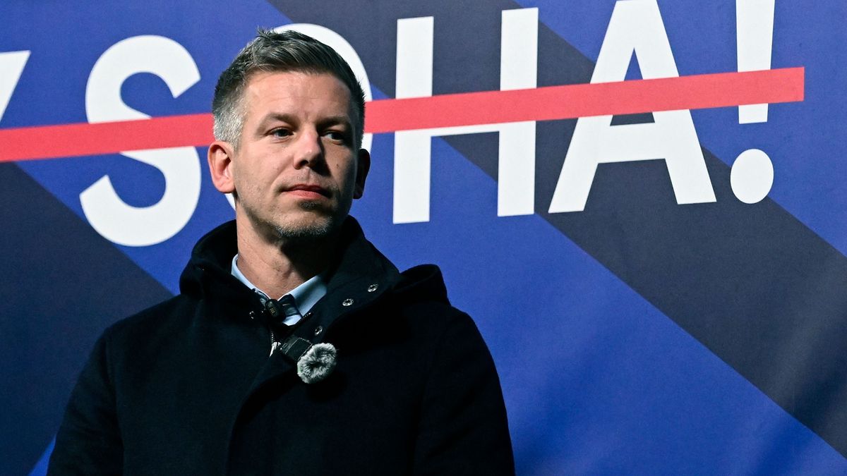 A Tisza Párt támogatói egyre kevésbé bíznak Magyar Péterben