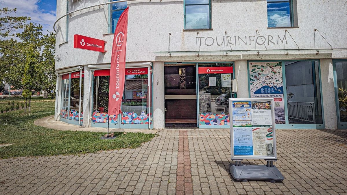 Új helyre költözik Balatonalmádi Tourinform-irodája