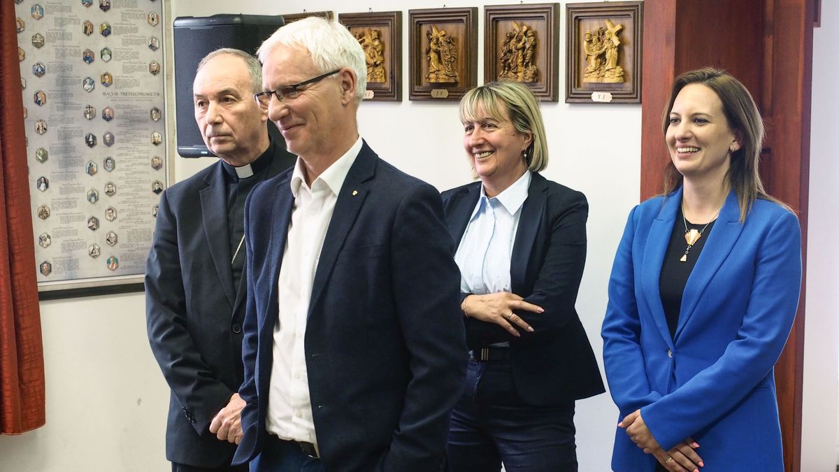 Új katolikus óvoda épül Várpalotán, komplex nevelési központ jön létre (galéria)