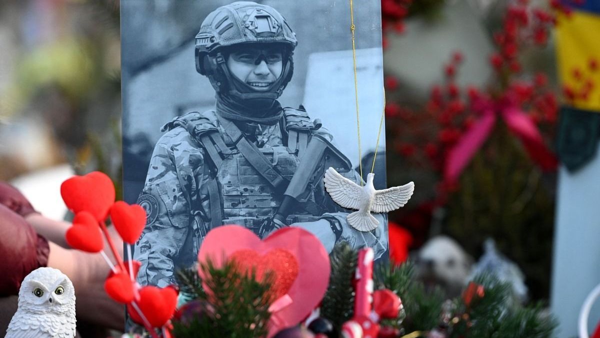 Az ukrán nők a gyász és az ellehetetlenülő megélhetés között őrlődnek