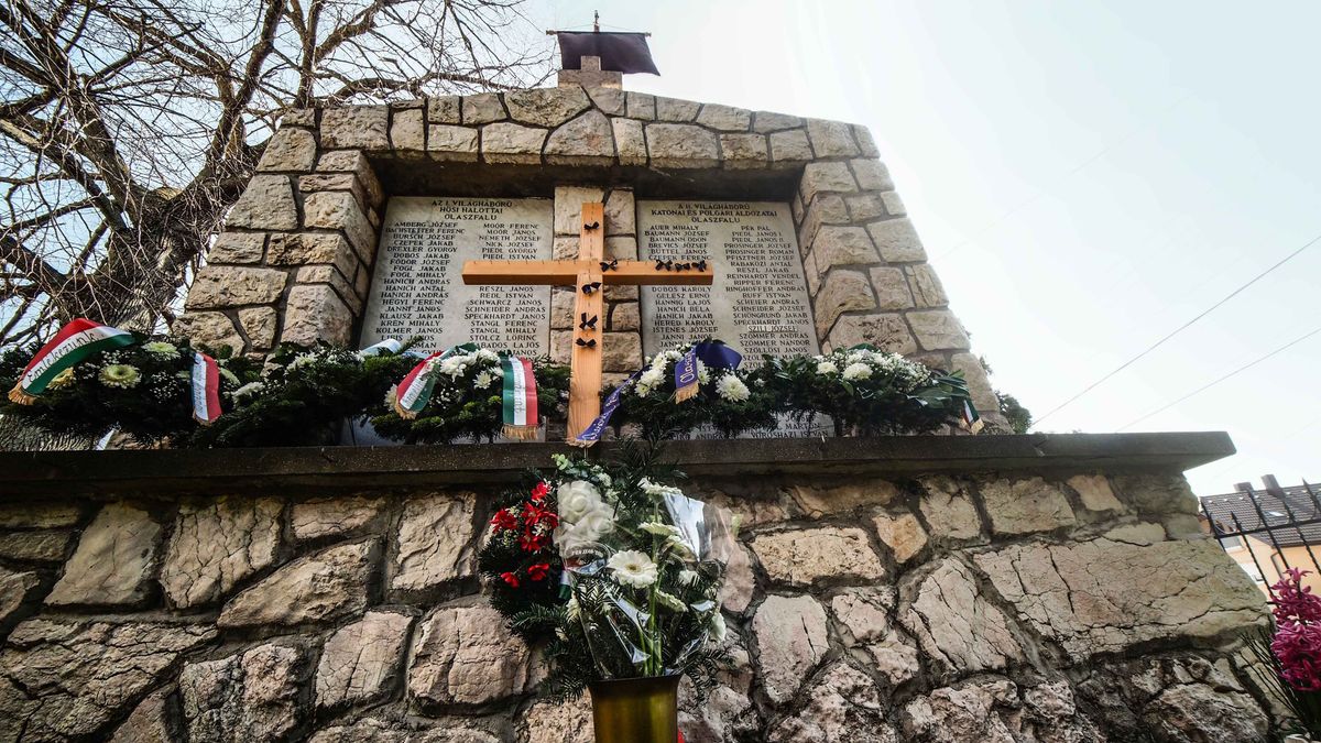 A Fájdalmas Péntek fiatal áldozataira emlékeztek meg Olaszfalun (galéria)