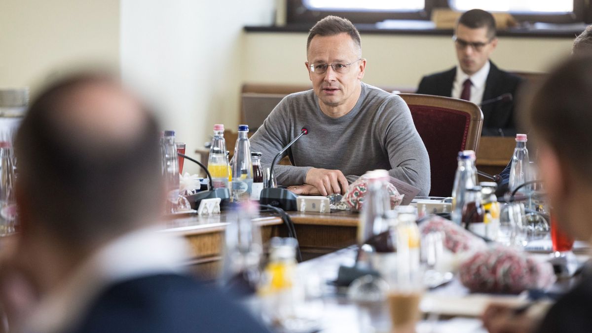 Szijjártó: Magyarország a szuverén energiapolitikával meg tudja magát védeni (videó)