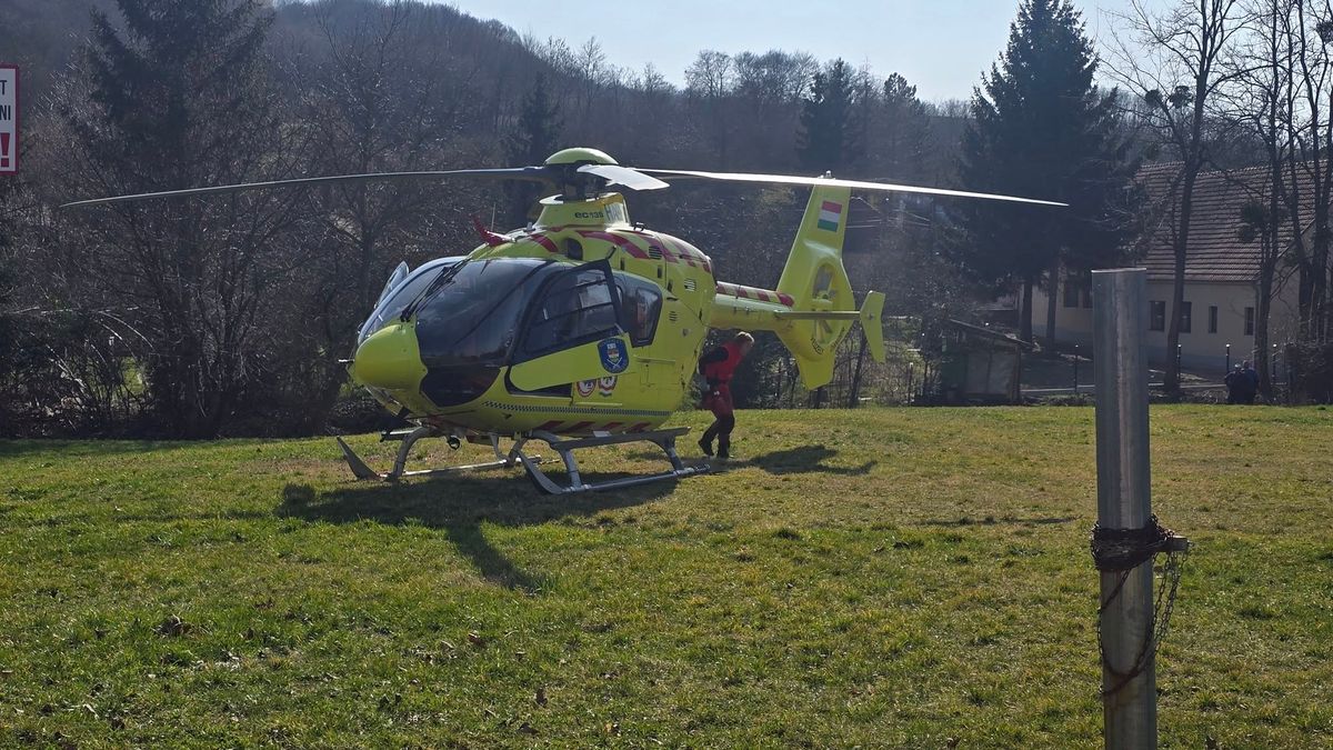 Mentőhelikoptert riasztottak egy súlyos sérülthöz Ajkán