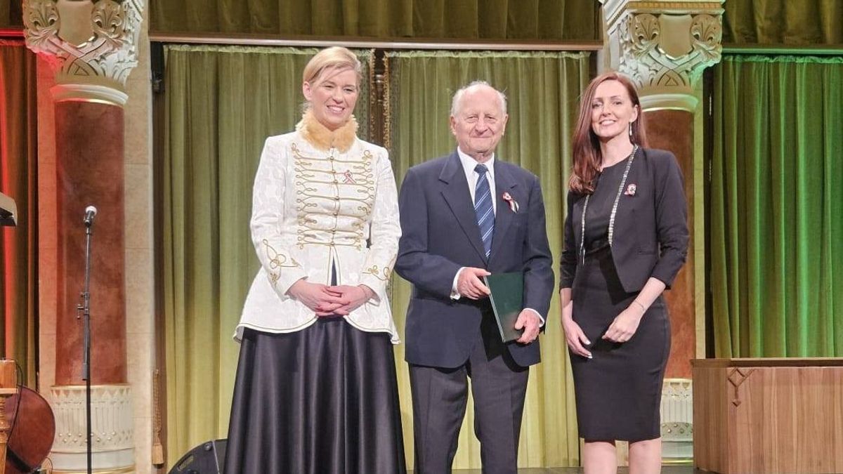 Állami kitüntetésben részesült a Lovashoz ezer szállal kötődő Nádasi Elemér