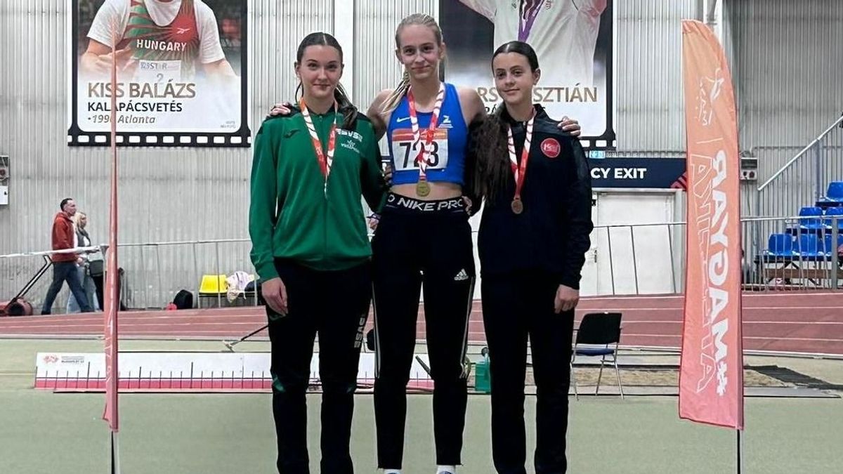 Ezüstéremmel zárták a fedettpályás szezont
