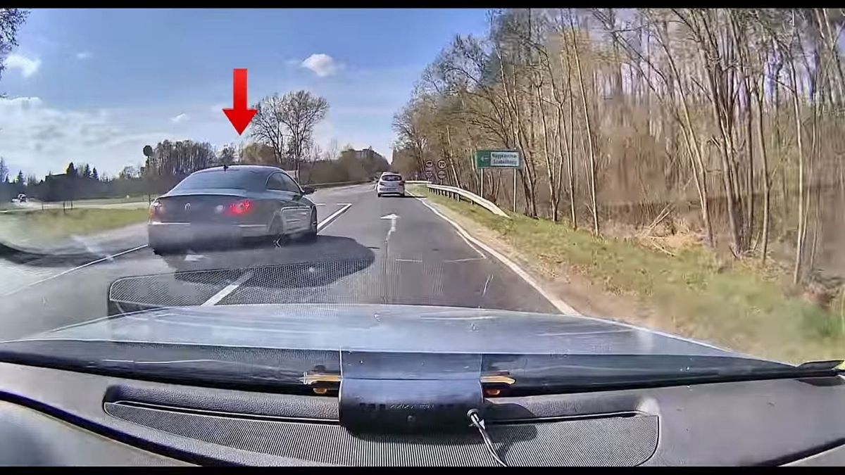 Záróvonalon átvágva előzött – ezután jött java