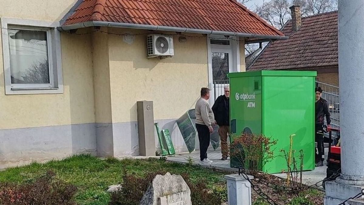 ATM-et helyeztek üzembe Zalahalápon