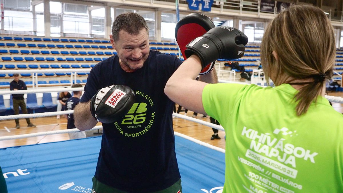 Ilyen a boksz: Erdei Zsolt és Hámori Luca tanította ökölvívásra az érdeklődőket (galéria)
