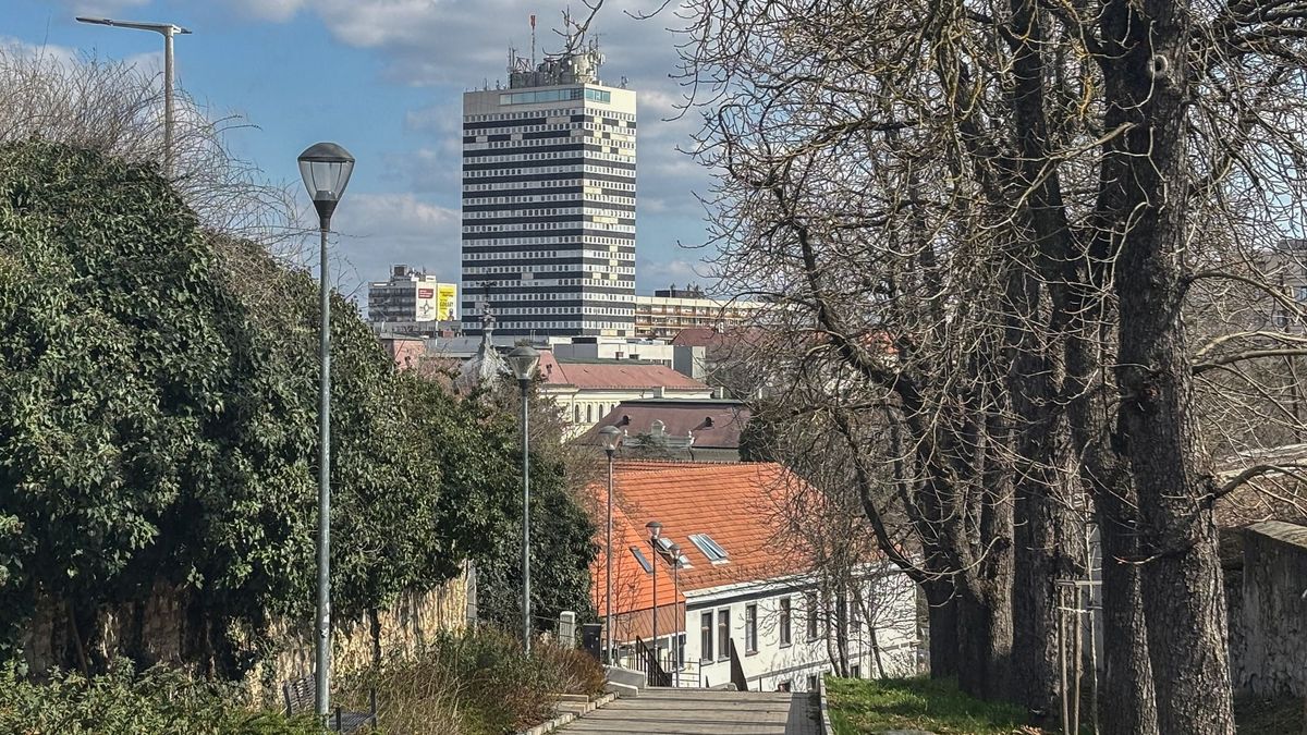 Lehűlés és eső is jöhet Veszprémben