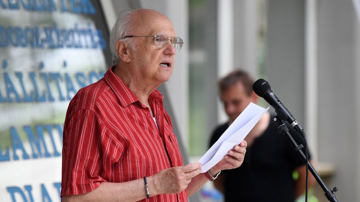 Aranytoll Életmű-díjat kapott Kellei György