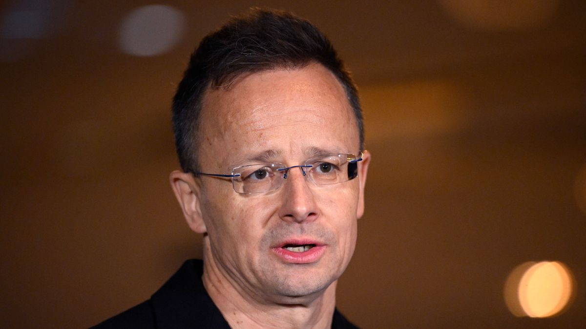 Szijjártó Péter: súlyos ára lehet annak, ha Brüsszel nem lép végre (videó)