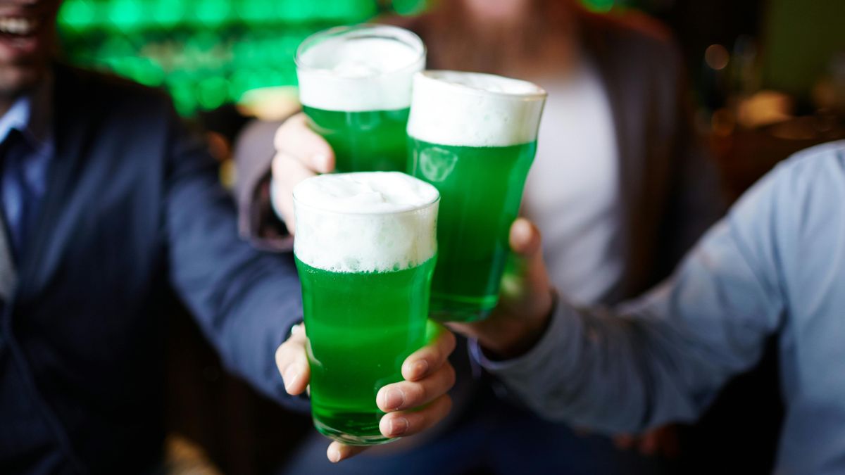 Ki volt Szent Patrik és miért zöld minden március 17-én?