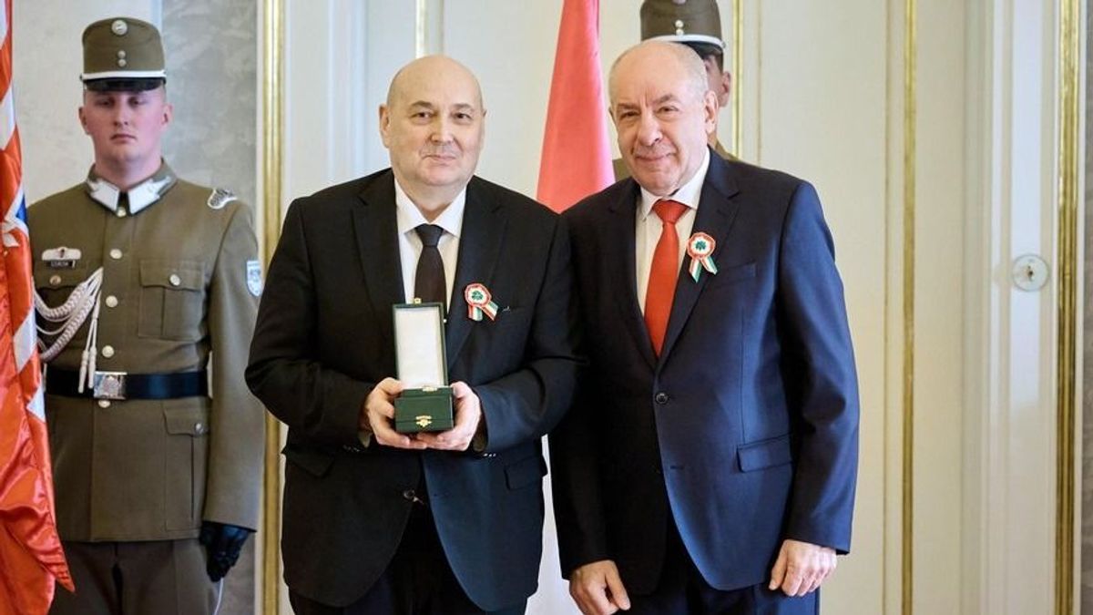 Steinbach József rangos állami kitüntetést kapott