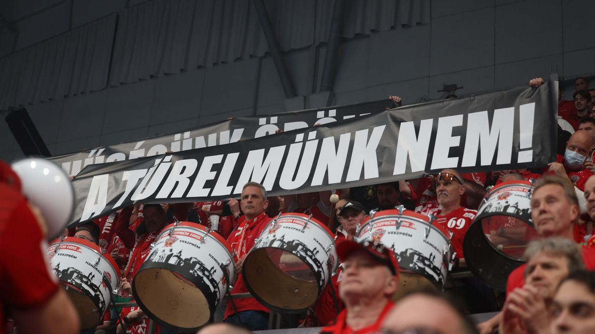 Megszégyenítő vereséget szenvedett a One Veszprém (+ videó)