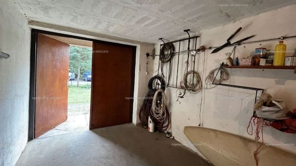 Túlárazottak vagy ez a realitás? Megnéztük, mennyit kérnek a balatoni garázsokért