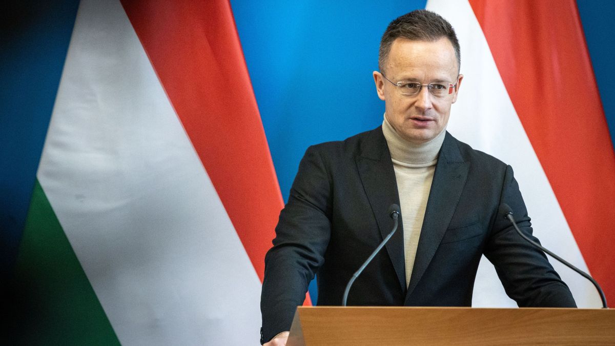 Szijjártó Péter: Magyarország nem támogatja az Ukrajnának szánt 90 milliárd eurós hadikölcsönt (videó)