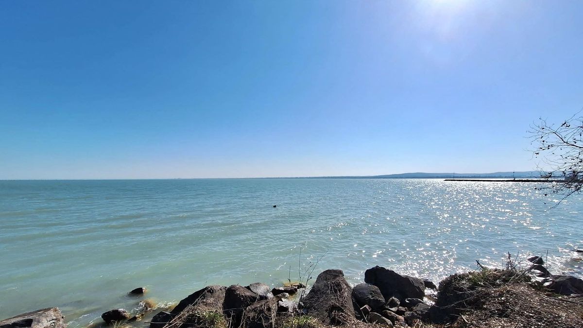 A nap képe lett: lenyűgöző műholdas kép készült a Balatonról