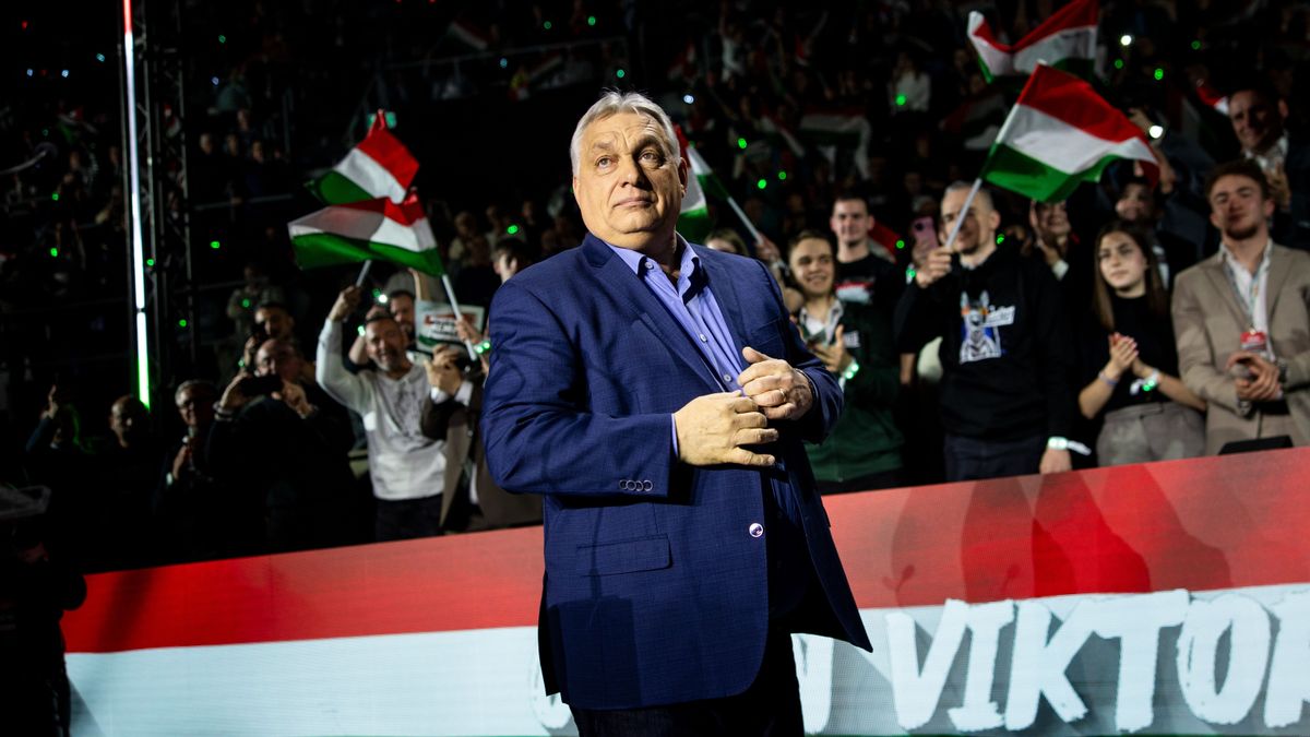 Orbán Viktor: mi, magyarok, mindig az önállóságban és az összefogásban gondolkodunk (videó)