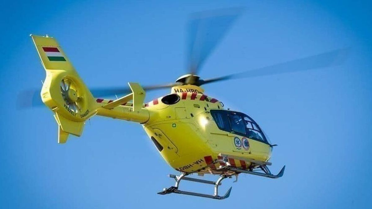 Magára hagyták a bajban lévő rolleres asszonyt – mentőhelikopter vitte kórházba