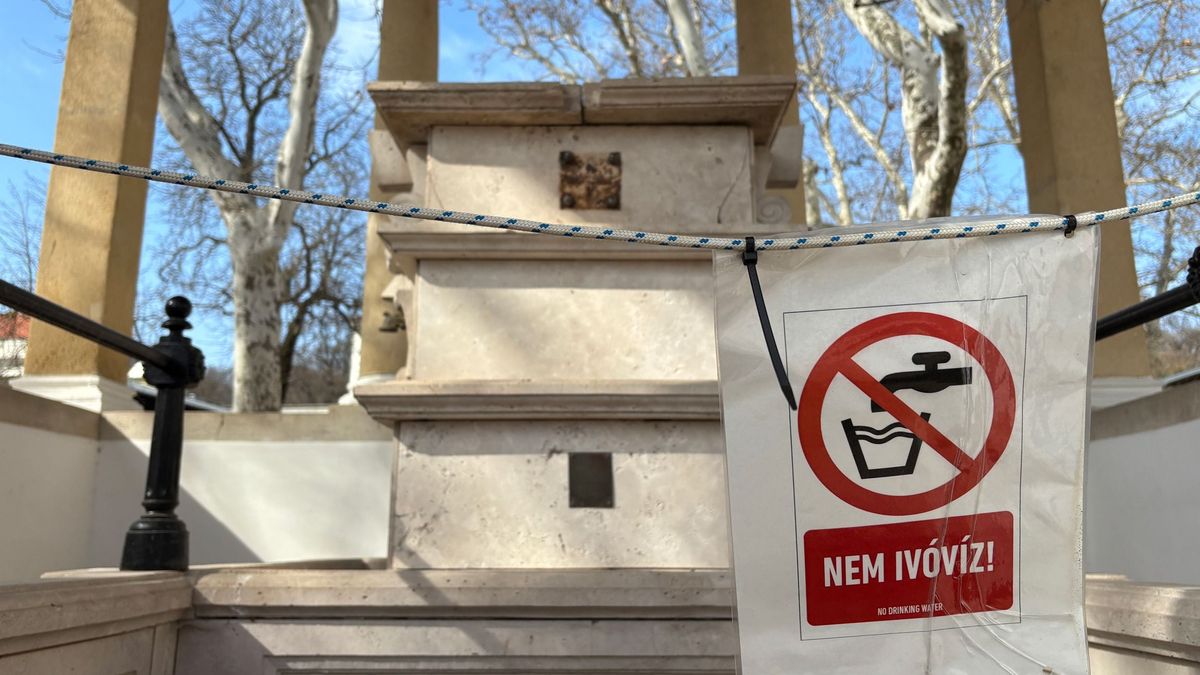 Kiderült, hogyan menthetik meg a lezárt füredi Kossuth-forrást, így néz most ki (galéria)