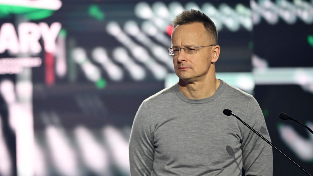 Külföldi titkosszolgálati akció indult Szijjártó Péter ellen – Orbán Viktor vizsgálatot rendelt el