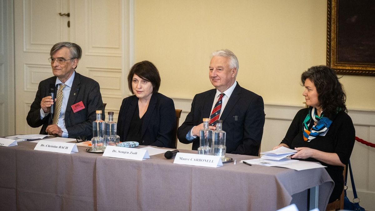 Semjén Zsolt: A migrációnak nevezett iszlám invázió Európa civilizációs öngyilkossága! (videó)