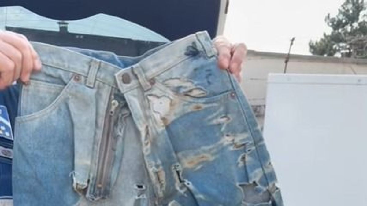 Szívszorító üzenet a motorosoknak: egy 18 éves fiú balesetéből maradt tárgyat mutatott a rendőr +videó!