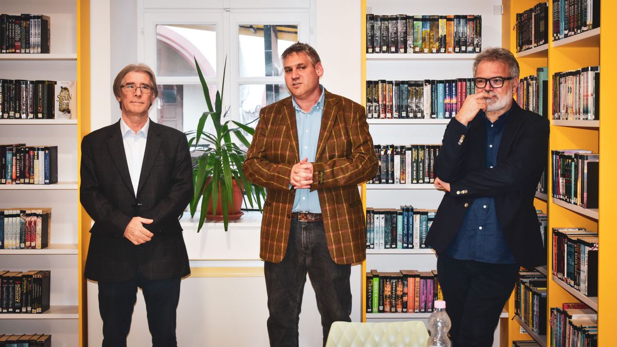 Eötvös-napok a veszprémi Eötvös Károly Könyvtárban