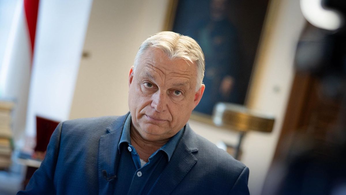 Orbán Viktor: Esnek ki a csontvázak Zelenszkij szekrényéből (videó)