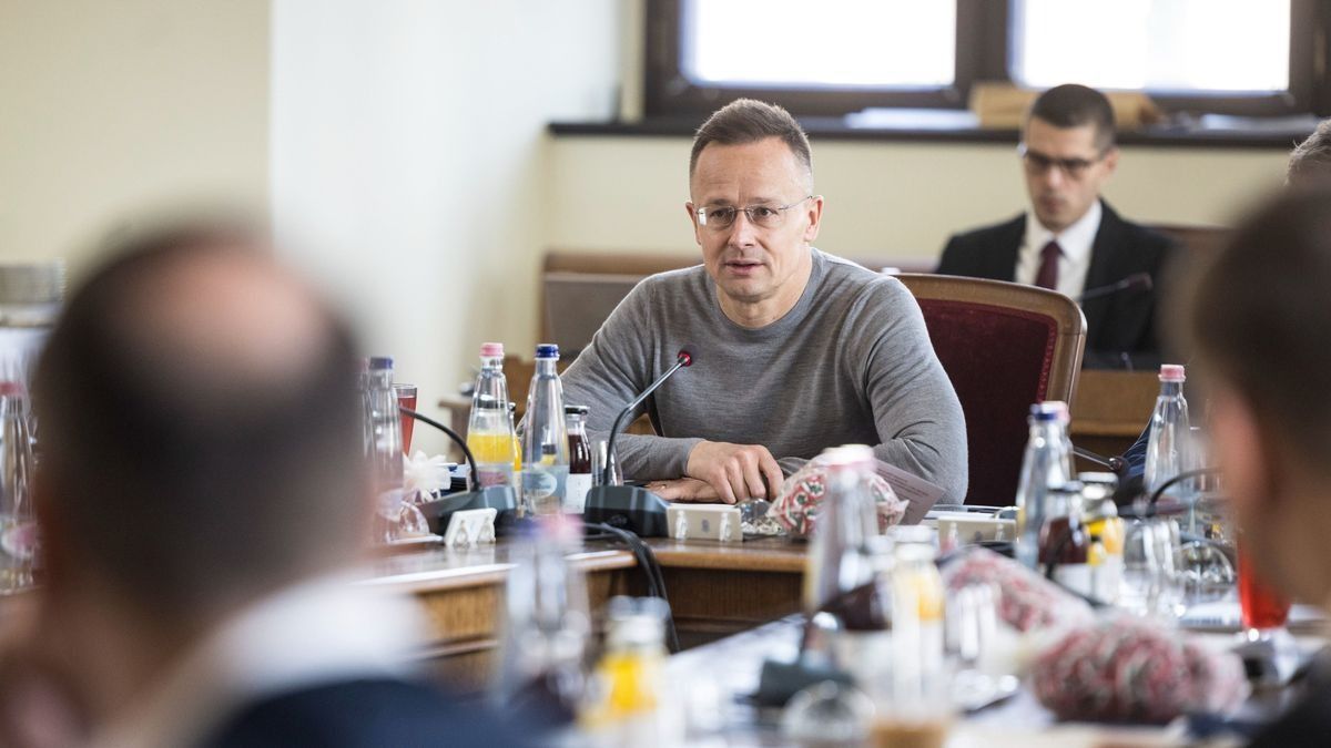 Szijjártó Péter: Háborús világrend köszöntött a világra