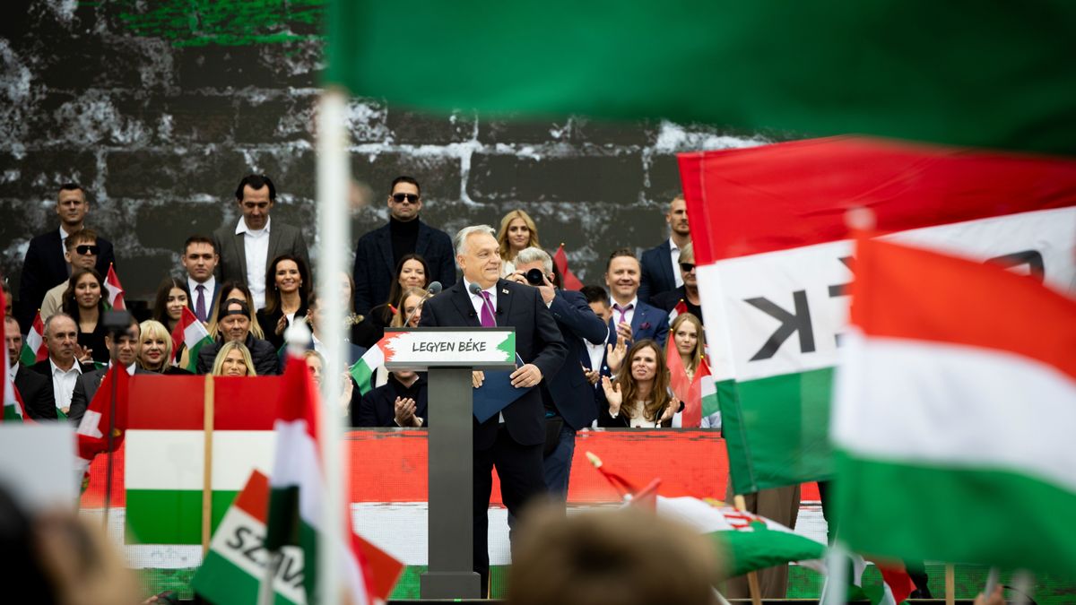 Orbán Viktor: Mutassuk meg együtt, hogy nemet mondunk az ukrán zsarolásra (videó)