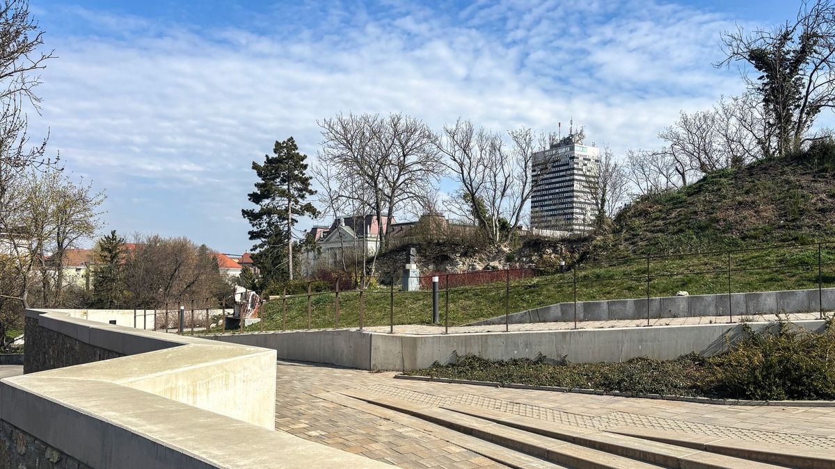 Ne dőlj be a napsütésnek – van ahol már jégeső is jöhet