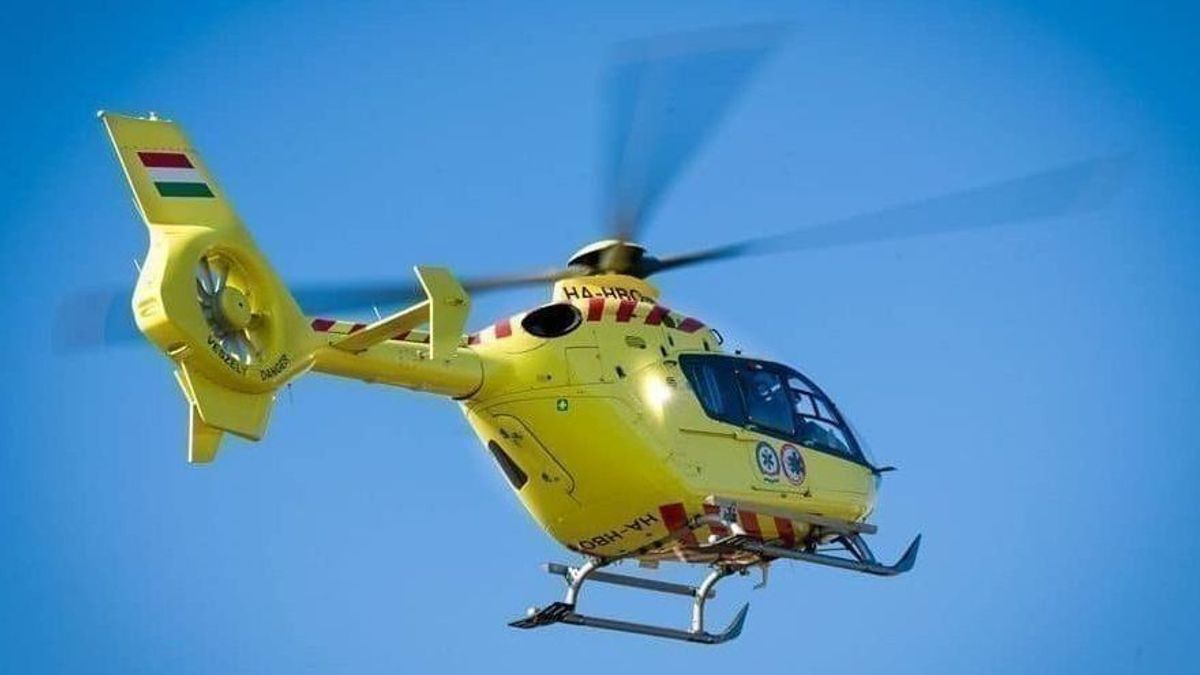 Személyautó és kisteherautó ütközött, mentőhelikopter érkezett a helyszínre