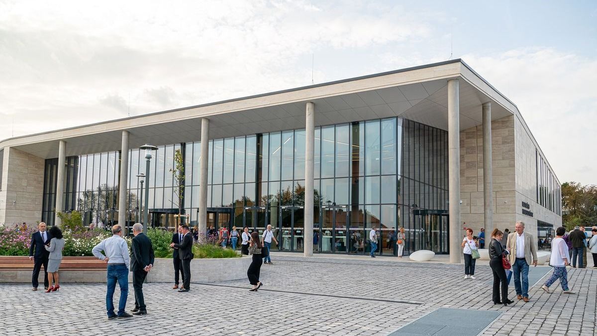 Borul a bili a luxusszálloda-bizniszben: balatonfüredi szál is felmerült a Hotel & More-botrányban